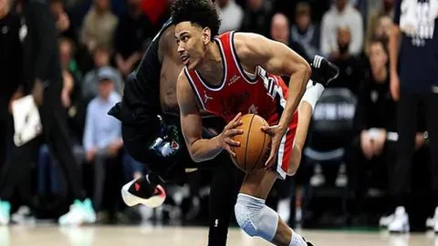 璀璨水晶宫力挺格拉斯纳，全队同心共筑未来，合同到期再谈去留！