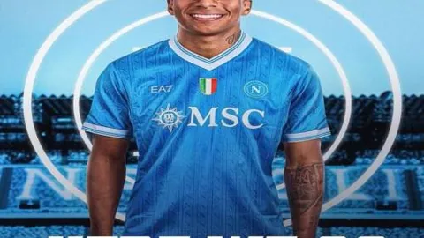 [图]快船尼克斯激战，哈登唐斯分别高效，快船主场胜尼克斯